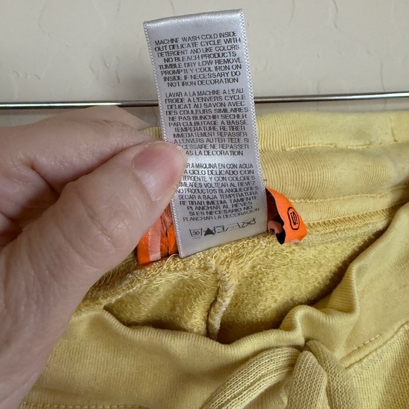 JUICY USA Vintage Terry Sweatpants Butter Soft Yellow Women’s Size Small - Picture 6 of 9